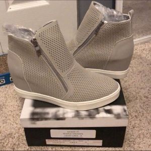 Cocci platform wedge sneakers light gray size 7